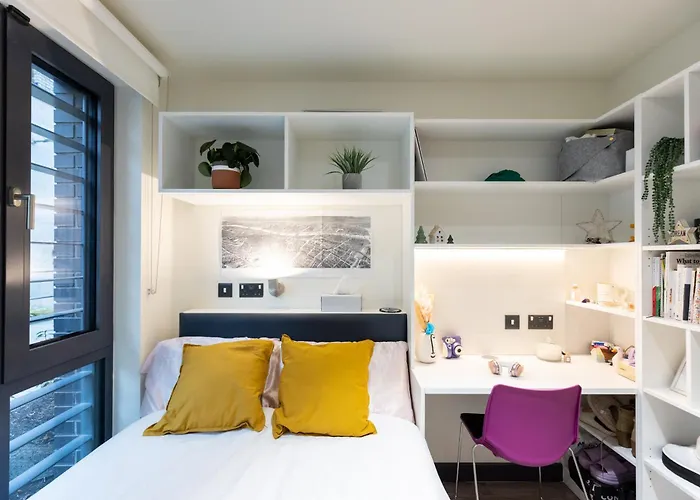 Yugo Brewers Close * דבלין